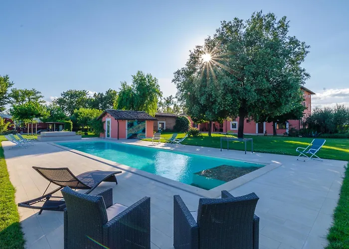 Casale Morotti Villa *