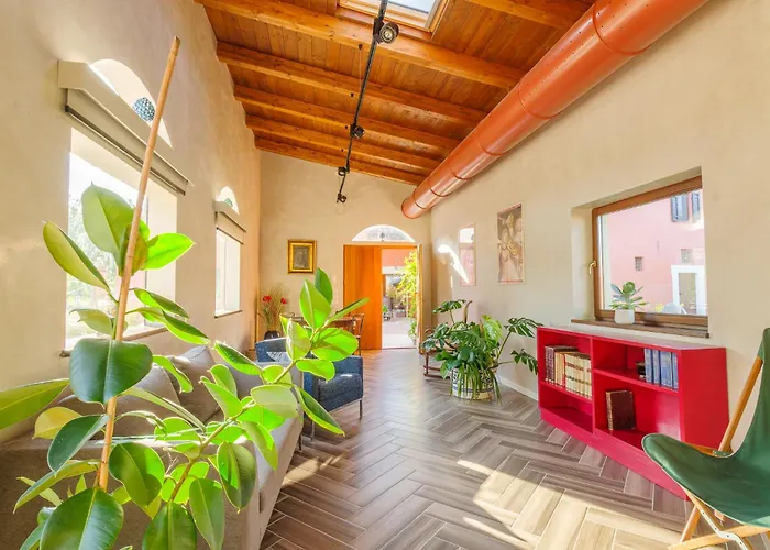 Willa Casale Morotti *